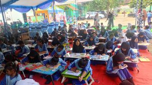 IMG-20260206-WA0077-300x169 Puluhan Murid SDN GRUDO 3 Ngawi Ikut Antusias Lomba Mewarnai Bekerjasama Indomaret